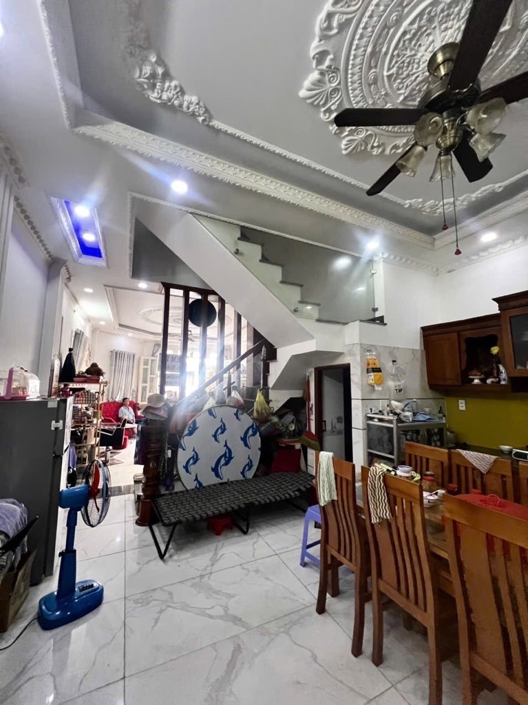 Lô Góc 2 Mặt Tiền Bình Tân - Kinh Doanh Đắt Lợi, Full Nội Thất