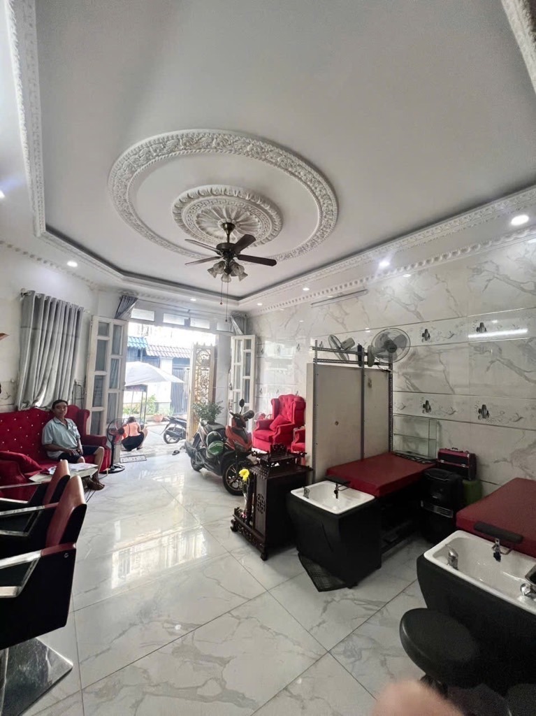 Lô Góc 2 Mặt Tiền Bình Tân - Kinh Doanh Đắt Lợi, Full Nội Thất