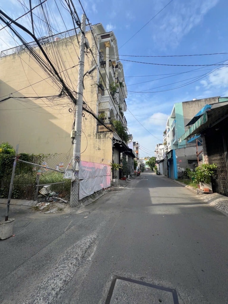 Lô Góc 2 Mặt Tiền Bình Tân - Kinh Doanh Đắt Lợi, Full Nội Thất