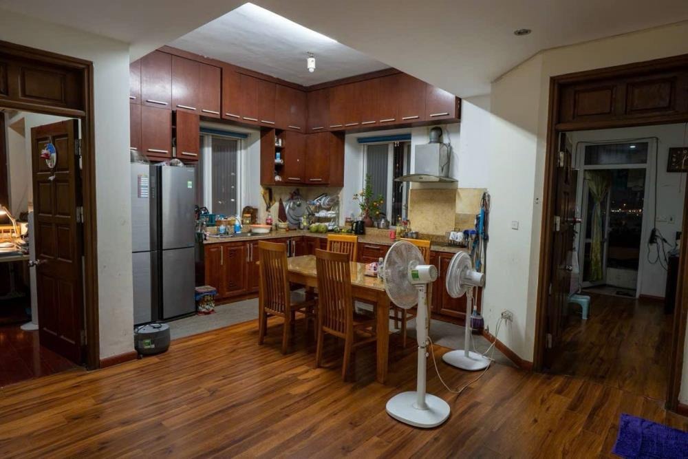 Chung Cư KĐT Mới Yên Hòa 100m² Tầng Trung, 6.9 Tỷ - View Hồ, Full Nội Thất