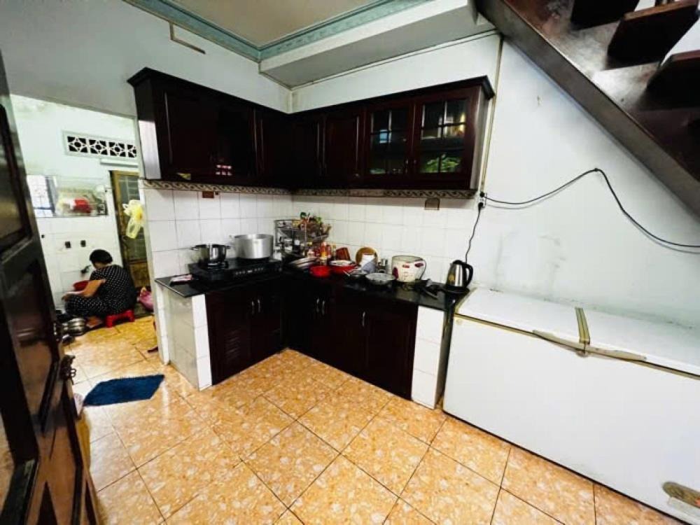 💥 Giảm Sốc 1.2 Tỷ - Nhà Mặt Tiền 3 Tầng, Nở Hậu, SHR Quận Thủ Đức