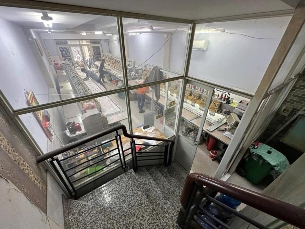 Bán nhà Tân Phú: 75m2, 4 tầng, 8.65 tỷ - Vị trí đẹp, tiện ích đầy đủ