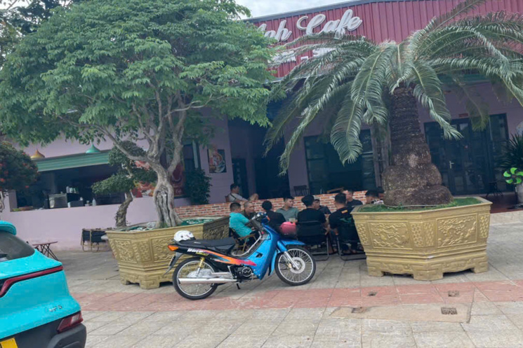 + Phạm Ngọc Mậu, Nhà 3 tầng mặt tiền đường 10,5 m mặt sau đường 4m, khu A32, sát chợ Tân An