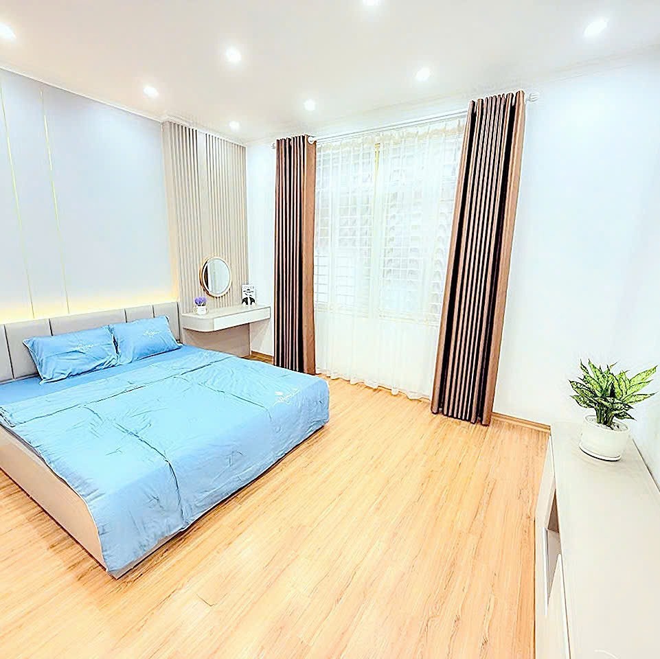 Bán nhà Hồ Văn Chương 35m² - Full Nội Thất - 3PN - Ngõ Nông - Giá Tốt