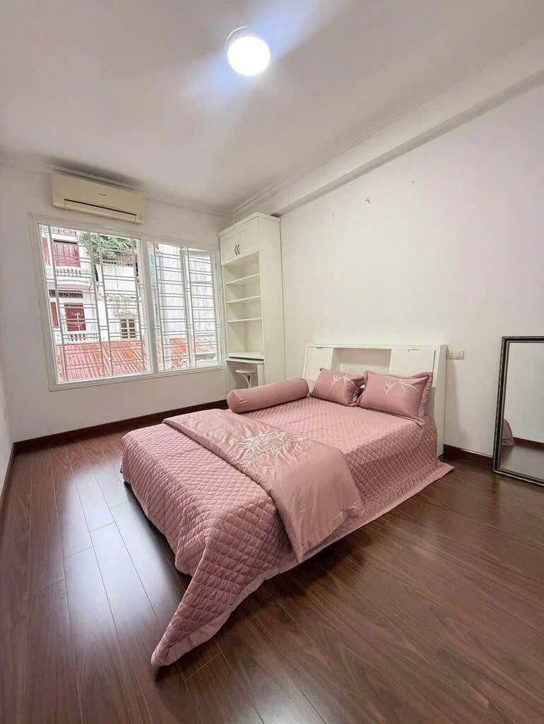 Phân Lô Ngõ 12 Đào Tấn - 45m² x 4 Tầng, Ô Tô Đỗ Cửa, Vị Trí Đắc Địa