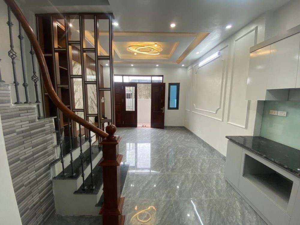 Bán nhà ngõ 163 Hoàng Văn Thái - 5 tầng, ô tô đỗ cửa, giá 10.6 tỷ