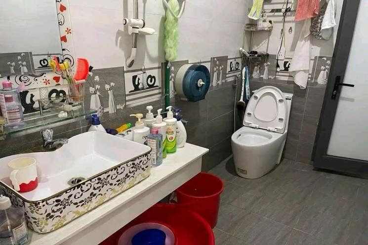 CHÍNH CHỦ GỬI BÁN CĂN NHÀ 2TẦNG 2 MẶT TIỀN ĐỒNG TRÍ 5. Dt:115m2 Đ