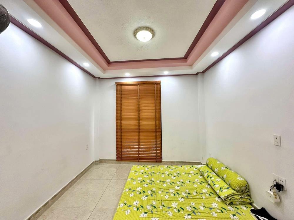 Xe Tải Đỗ Cửa Ngõ Nguyễn Xí: Biệt Thự 6PN, 172m2, Kinh Doanh Đắt Lợi