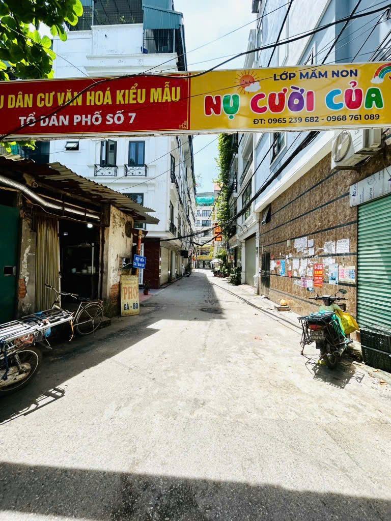 Nhà đẹp mới xây 6 tầng thang máy, Nam Dư, Hoàng Mai - Giá 7.79 tỷ