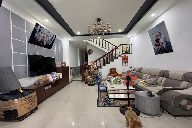 CẦN BÁN GẤP NHÀ 2 TẦNG FULL NỘI THẤT – GẦN BIỂN – GIÁ TỐT! Mặt tiền đường Phú Xuân – Hòa Minh –