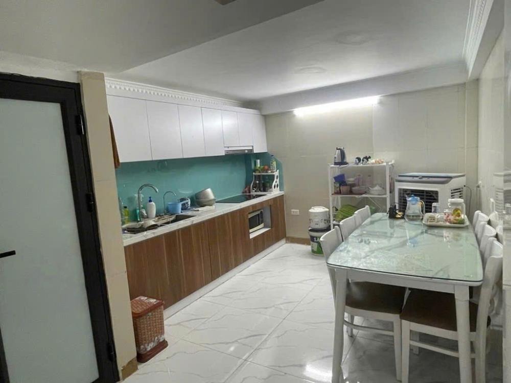 Bán Gấp Nhà Lương Yên - 41m2, 5 Tầng, 8.5 Tỷ - Vị Trí Đẹp, Ô Tô Tránh