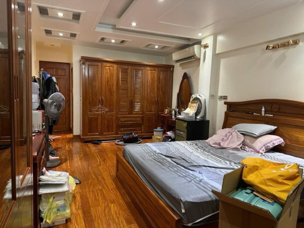 Bán nhà 5 tầng, 44m2 gần Học viện Cảnh sát Nhân dân - Giá 12 tỷ
