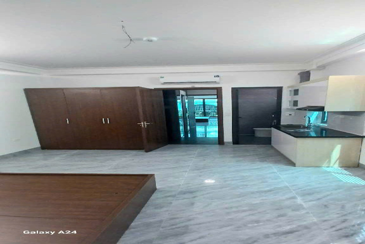BÁN NHÀ MẶT PHỐ CÔ NHUÉ _ ĐANG KINH DOANH 60 M 4 TẦNG .SỔ ĐỎ PHÂN LÔ ,.CHÀO:14,5 TỶ