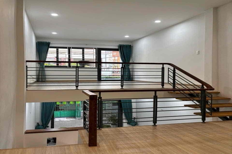 Nhà 2 Tầng Mới Đẹp, Full Nội Thất – Kiệt Oto, Gần Trung Tâm, Chỉ 2.7 Tỷ!