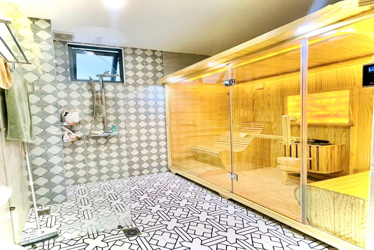 Mặt tiền trục chính Quận 4- KHÁNH HỘI- ngang hơn 5m cao 5 tầng đủ nội thất: 15 Tỷ nhỉnh. 0933910039