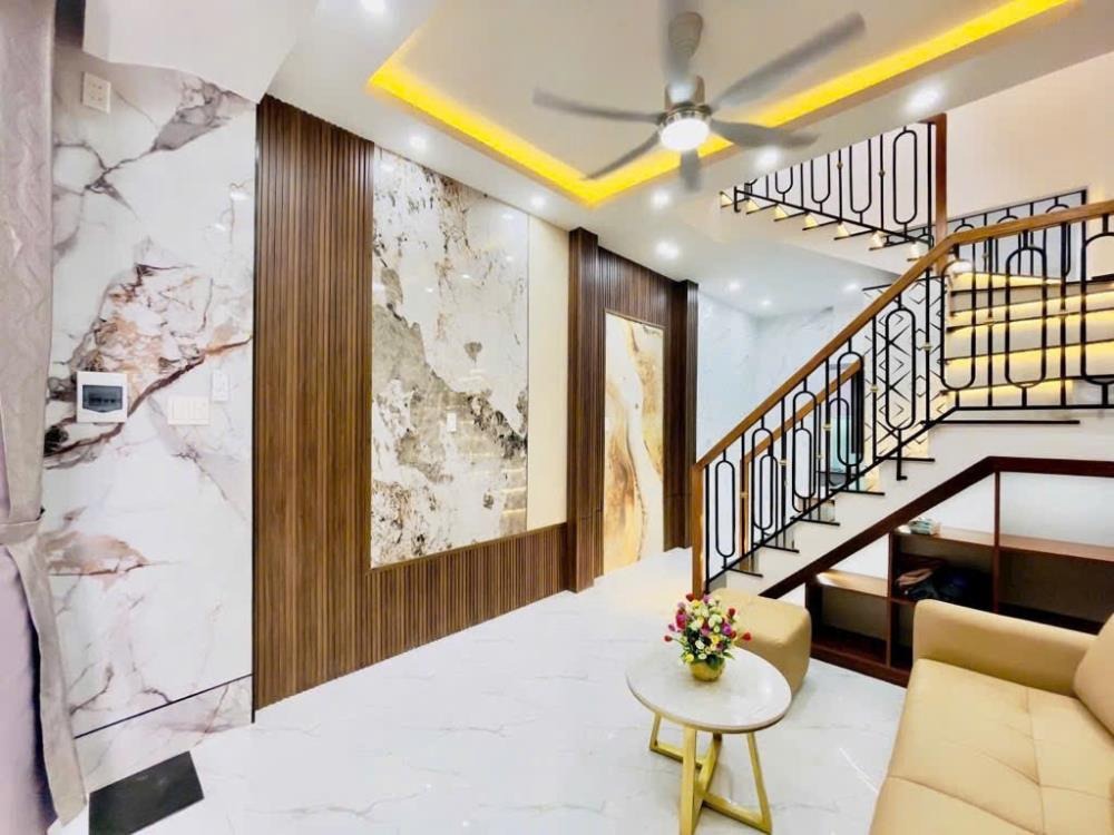 Nhà Mới 2 Tầng, 42m2, Quang Trung, Quận Thủ Đức - Giá 3.85 tỷ