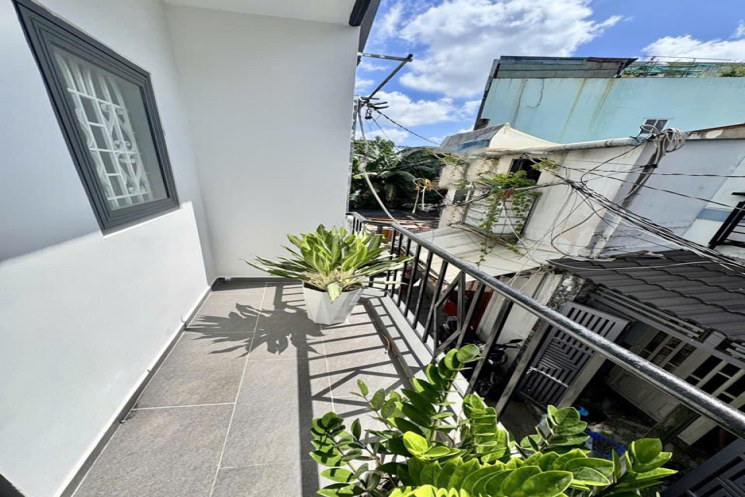 Nhà 2 tầng 32m2, Vuông – Nguyễn Duy Cung QV