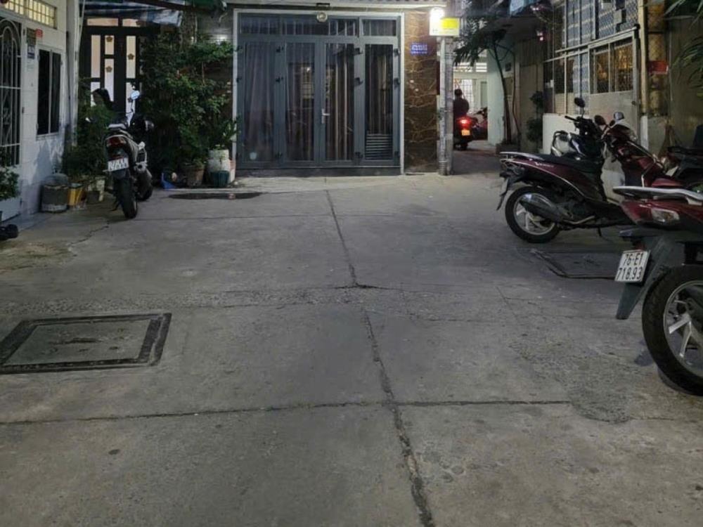 Nhà 2 Tầng, 52m2, Vuông Vức - Lê Đức Thọ, Quận Thủ Đức - Giá 3.1 tỷ