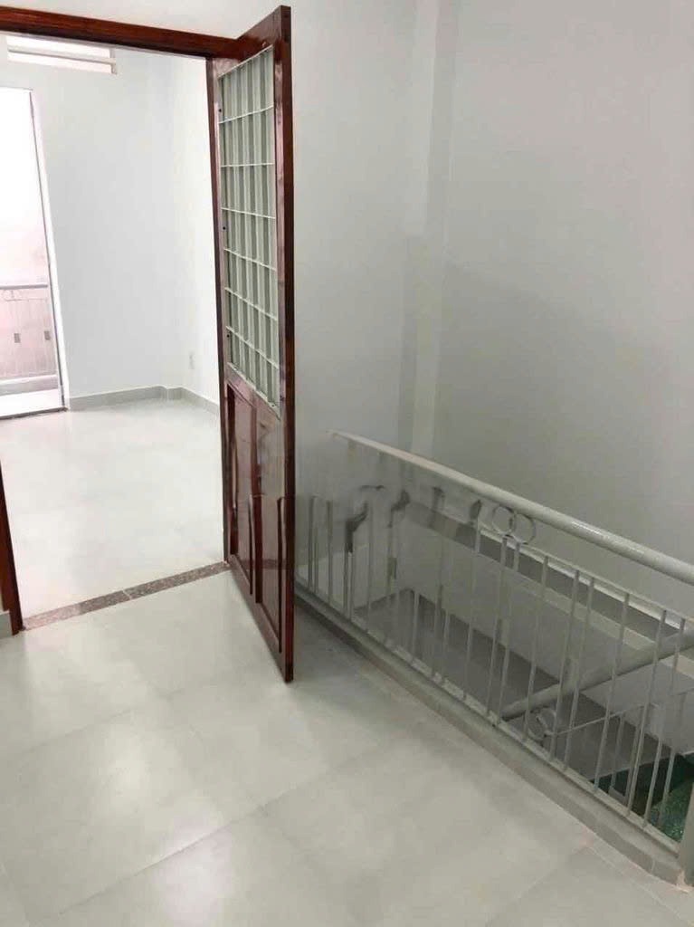 🏡 Cho Thuê Nhà Nguyên Căn Quận 1 - 3PN, Hẻm Trần Quang Khải - Giá 10tr