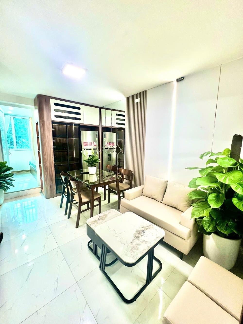 Căn Góc 3 Mặt Thông Thoáng, 3.68 Tỷ - Vị Trí Đẹp Mặt Phố Mai Dịch, Cầu Giấy