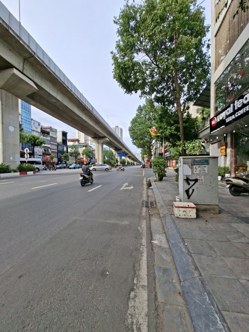 Bán Nhà Phố Quang Trung, Hà Đông: 100m2, 4 Tầng, Giá 28 Tỷ - Vị Trí Đắc Địa