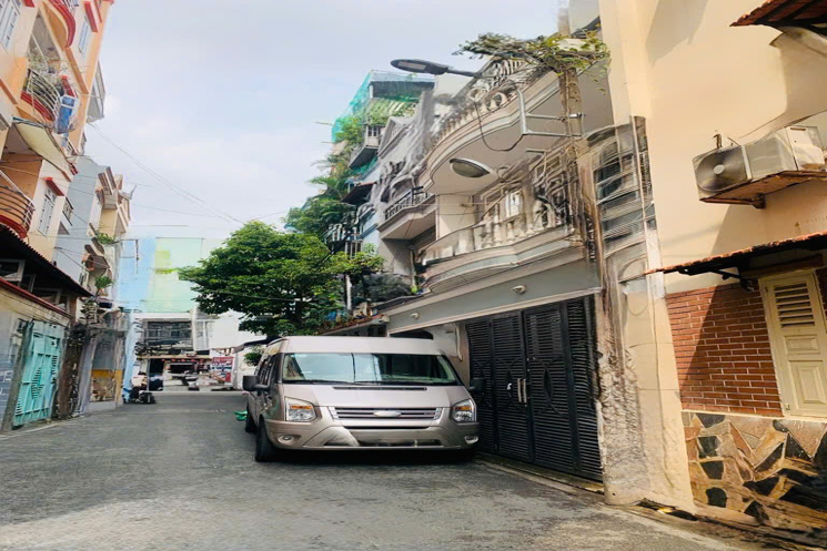 CỘNG HÒA – NGAY NGÃ 4 ÚT TÍCH – GẦN VINCOM – 110M² – 4 TẦNG – 19 TỶ