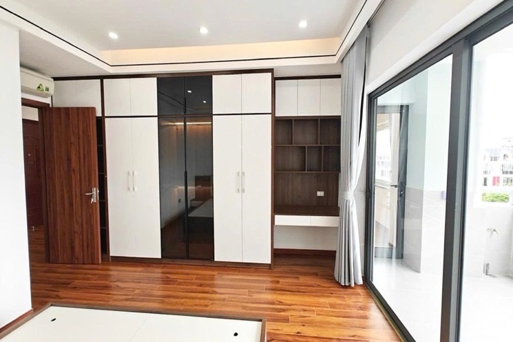 CĂN HỘ TRẦN THÁI TÔNG-DT 120M-3 NGỦ LÔ GÓC-FULL NỘI THẤT-9 TỶ 300