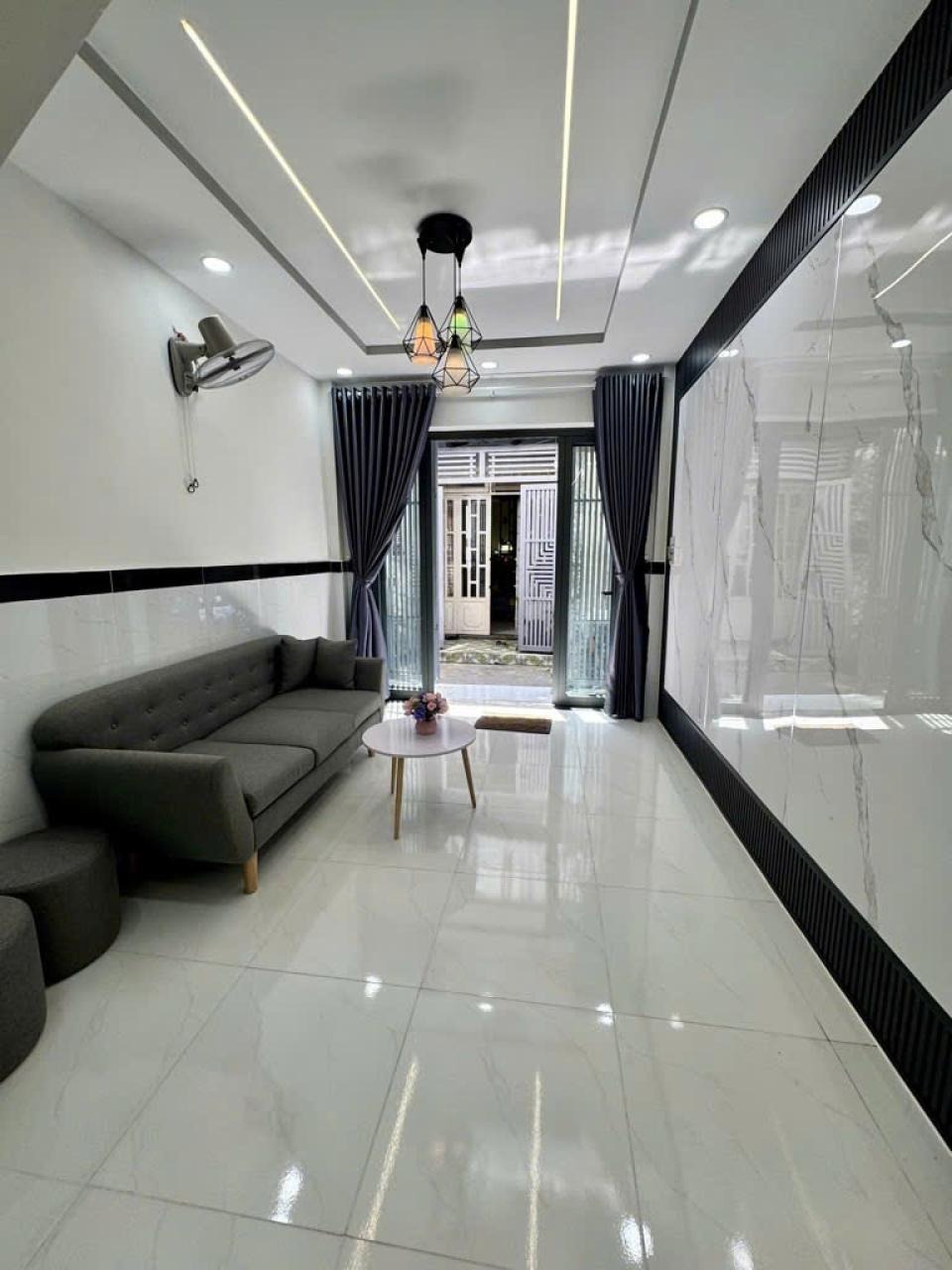 Nhà 2 Tầng 32m2 Nguyễn Duy Cung: Vị Trí Đẹp, Pháp Lý Rõ Ràng