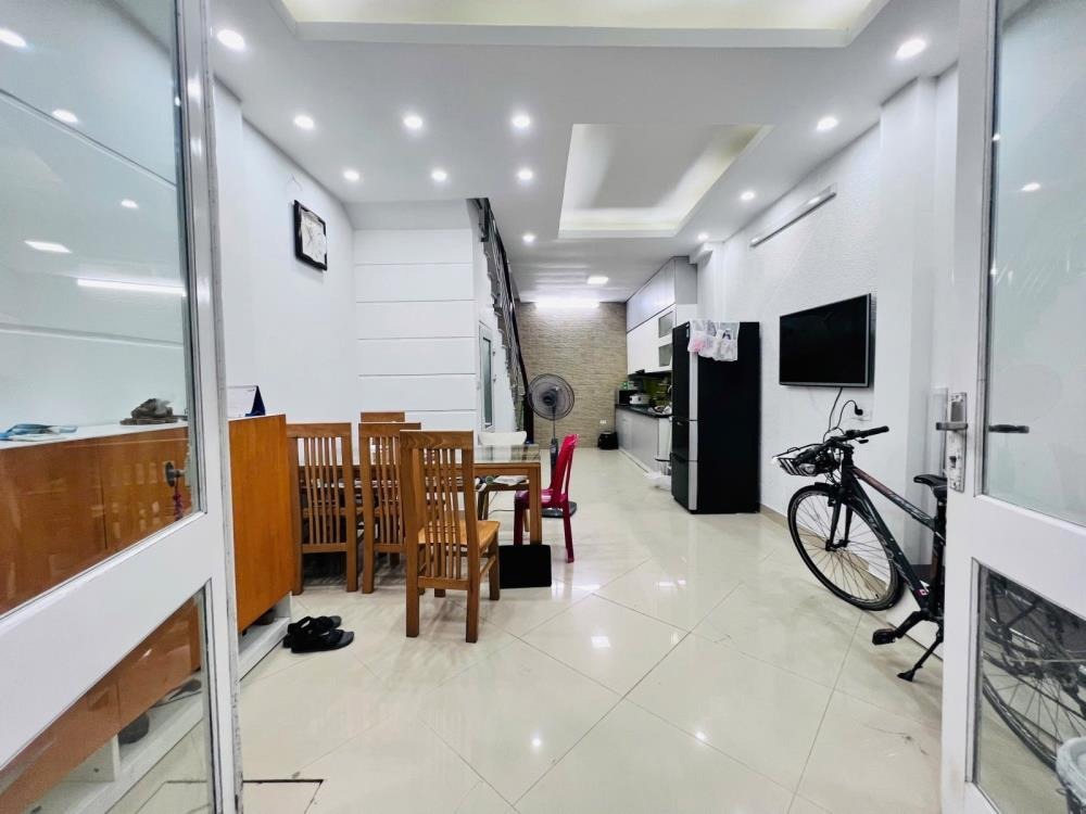 Bán nhà Thái Hà, Đống Đa - 5 Tầng, Giá 8.4 Tỷ - Vị Trí Đẹp