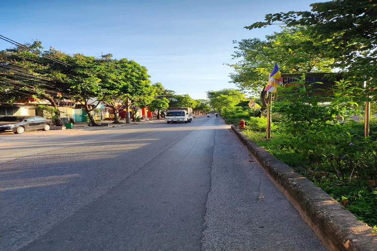 🔥🔥🔥NHÀ ĐẸP VĨNH TRUNG- #20 M RA TRỤC Ô TÔ TRÁNH(GIÁ : 5.35 TỶ),#GIAO THÔNG THUẬN LỢI- TIỆN ÍCH