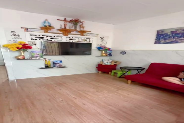 BÁN NHÀ TTTP CẤP 4 CÓ GÁC HẺM 2/4 PHƯỜNG NHA TRANG CHỈ 1TY4