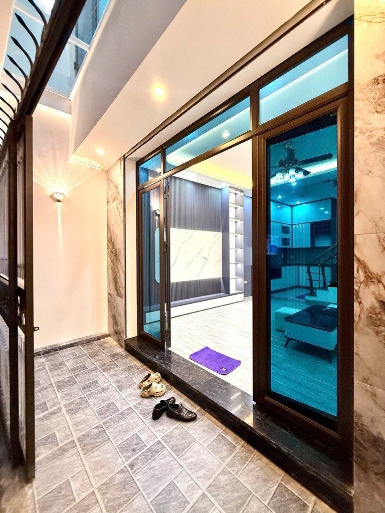 Nhà Ô Chợ Dừa Full Nội Thất - 41m2, 8 tỷ +
