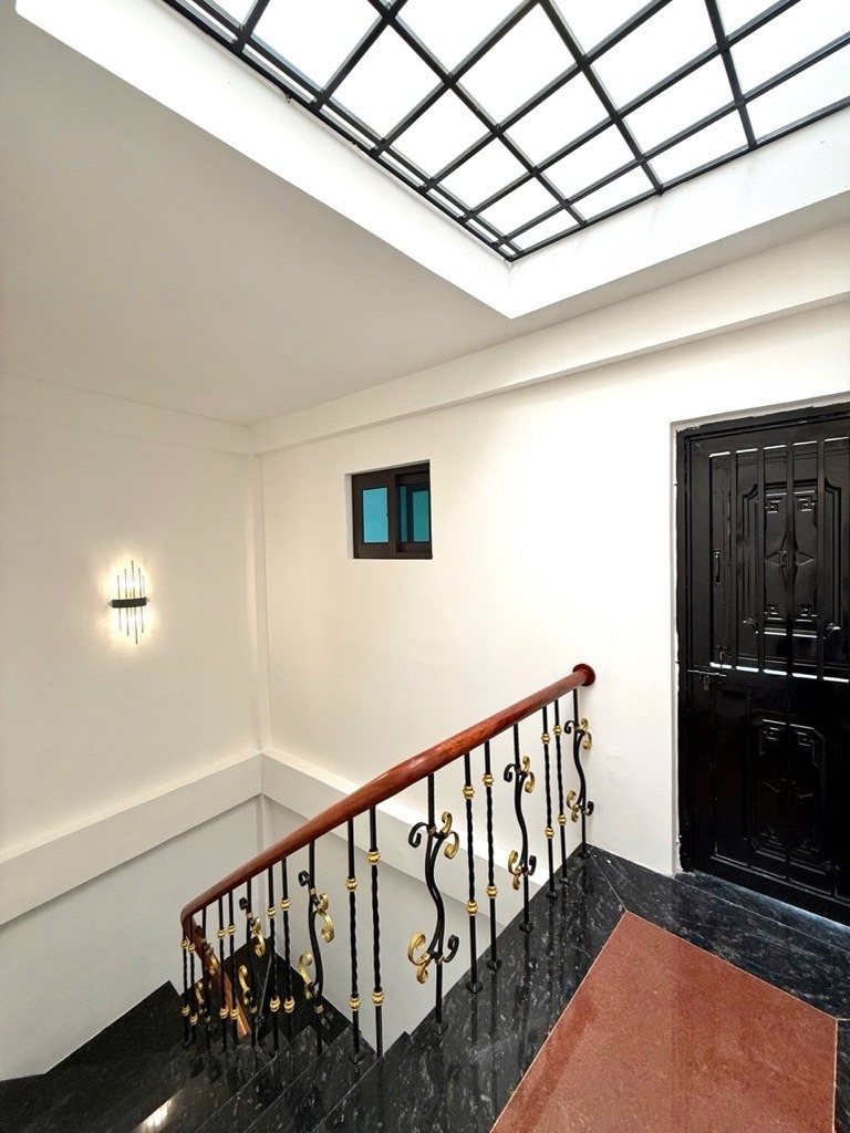 Nhà Ô Chợ Dừa Full Nội Thất - 41m2, 8 tỷ +