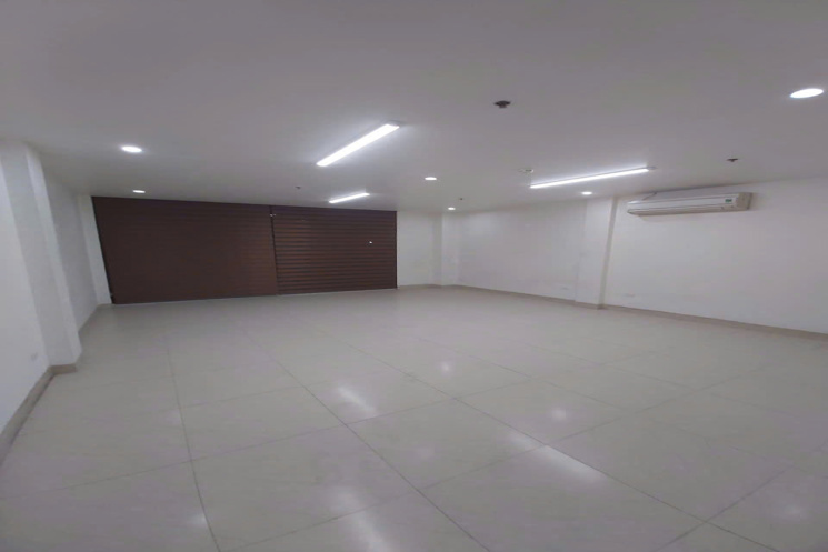 B.án-nhà ĐẸP 200m2 x 6T Mặt phố Hồng Tiến - Long Biên - Hà Nội. Thang máy. Tầng hầm. KD vô
