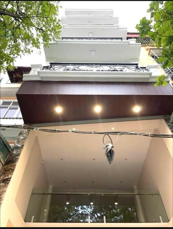 Siêu phẩm định công 50m2 x 7 tầng, vỉa hè kinh doanh đỉnh cao, thang máy nhập khẩu