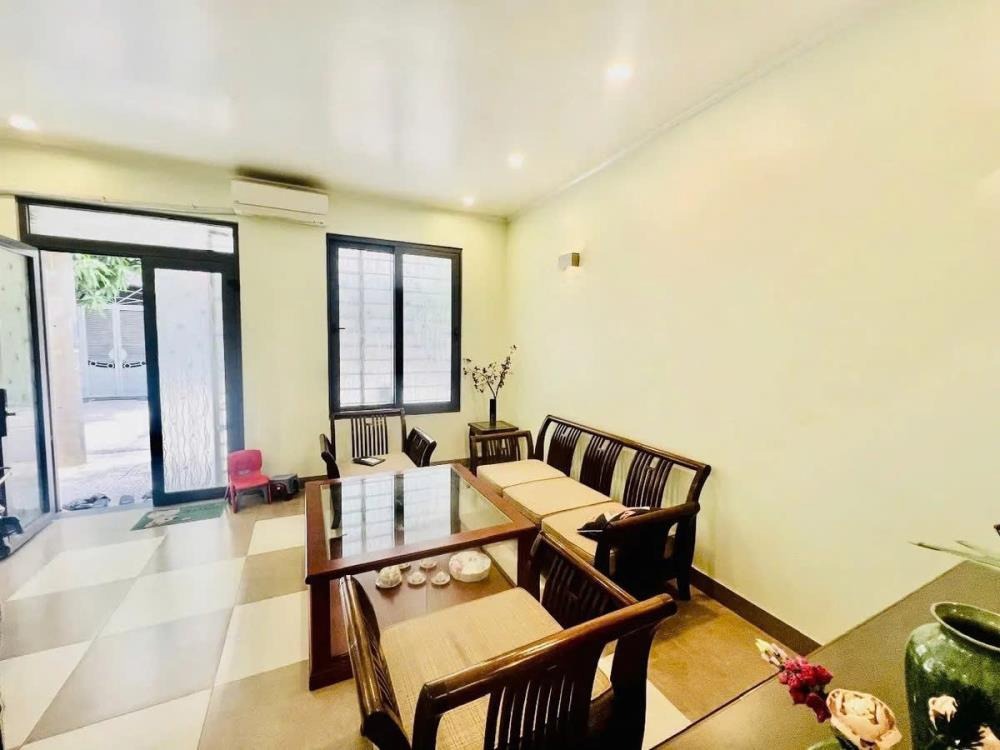 Bán Nhà Phố Thái Hà 65m² - 5 Tầng, Mặt Tiền 6m, Ô Tô Đỗ Cửa, Giá 19.5 Tỷ