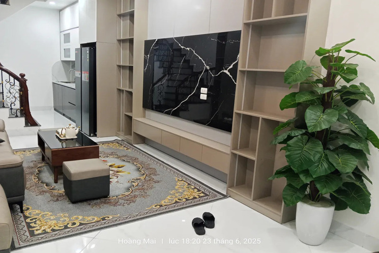 NHÀ Nguyễn Chính, Tân Mai 5 Tầng, 36m2, 7.68 Tỷ - Xem Là Mê!