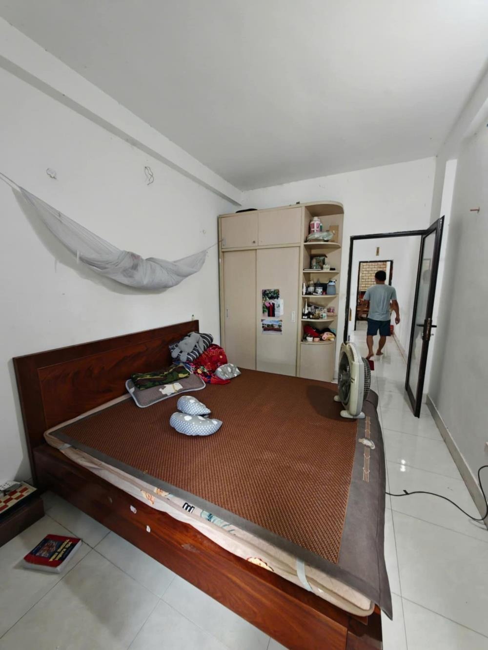 Bán nhà Liên Mạc 37m² 4 tầng, ô tô tránh, view hồ, giá 5.95 tỷ