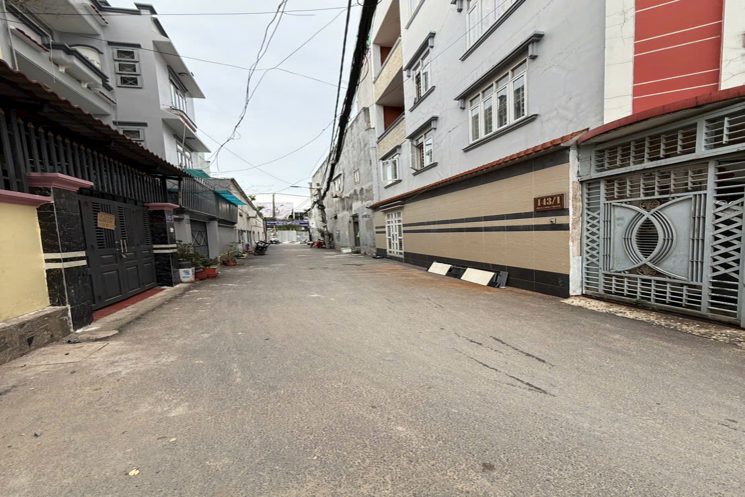 Giảm 400 Triệu  Nhà Nguyễn Văn Khối  Hẻm Xe Hơi Tới Cửa