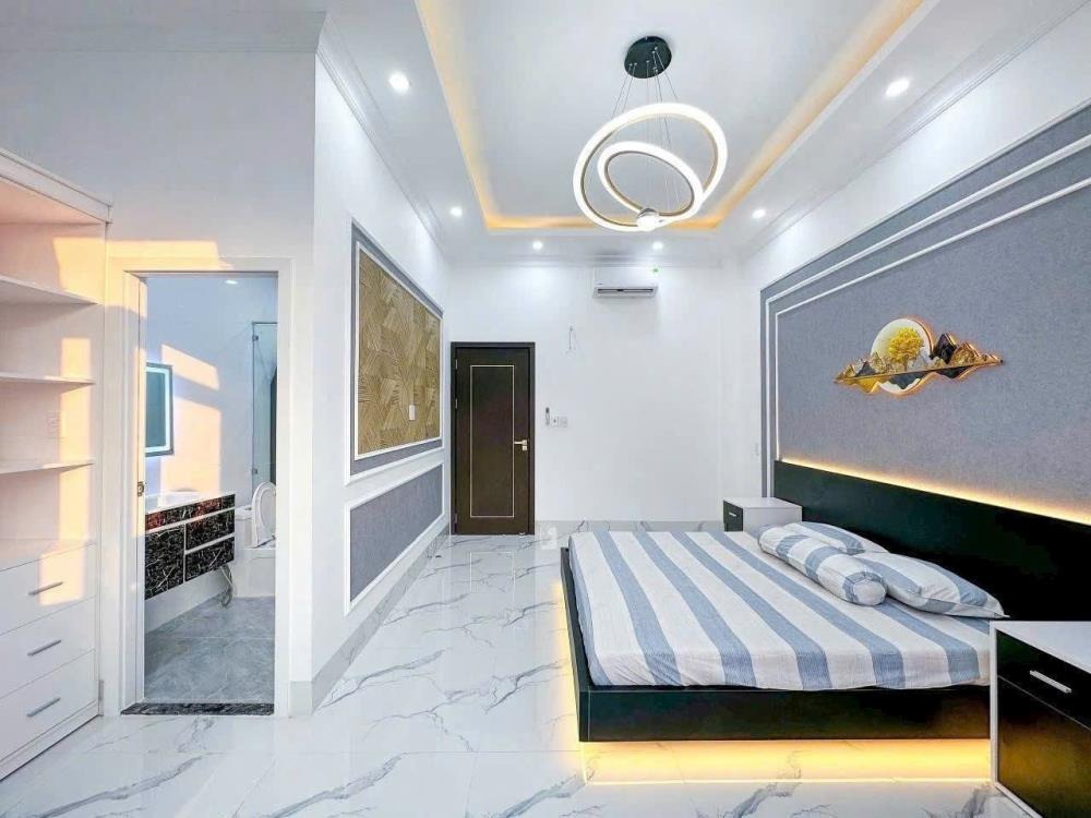 Cơ Hội An Cư Lạc Nghiệp Tại TP.HCM: Nhà Đẹp, Giá Tốt, Pháp Lý Rõ Ràng