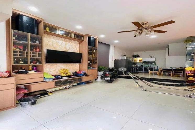 HIẾM - KHU TRẦN TRỌNG CUNG, PHƯỜNG BÌNH THUẬN QUẬN 7 , XE HƠI TỚI NHÀ KHÔNG LỖI - 4 TẦNG - 04 PN 