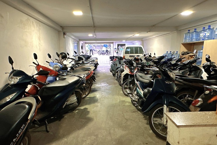 Mặt phố ĐĐ Đoàn Thị Điểm 9 tầng 160 m2 MT 5.8m chỉ 110 tỷ vỉa hè rộng dòng tiền 2.5 tỷ/năm