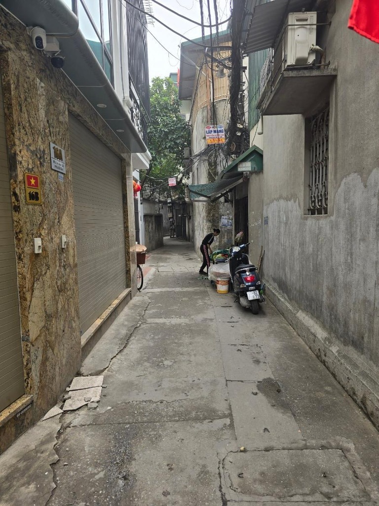 Bán Nhà Đội Cấn - 26.5 Tỷ - Full Nội Thất - Kinh Doanh Khủng