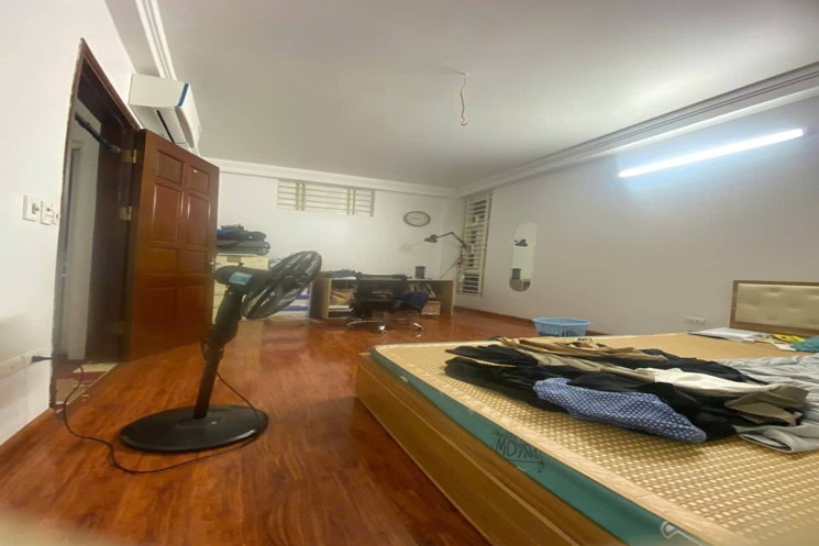 Bán nhà riêng 5 tầng, ô tô đỗ gần nhà, ngõ 123 Võ Chí Công, Tây Hồ - 35m2 - 6.7 tỷ