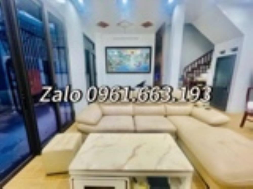 Siêu phẩm hiếm có: Nhà 38m2, 4 tầng, mặt tiền 6m, Linh Đàm, chỉ 6 tỷ+