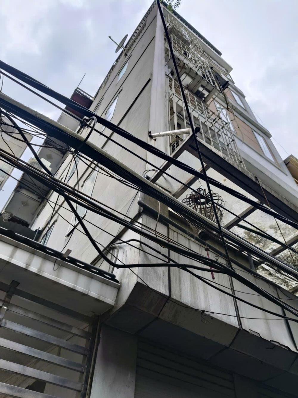 Bán nhà mặt ngõ Xuân Thuỷ, Dịch Vọng Hậu - 30m x 8.5 tỷ - Vừa ở vừa kinh doanh