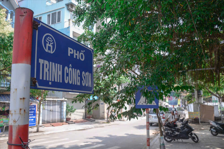 Nhà Tây Hồ Siêu phẩm 50m, 6 tầng, cầu thang máy nhập khẩu, oto đỗ cửa!
