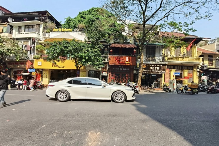 LÔ GÓC 3 THOÁNG – PHỐ CỔ HÀNG QUẠT – ĐƯỜNG RỘNG HIẾM – GIÁ TỐT