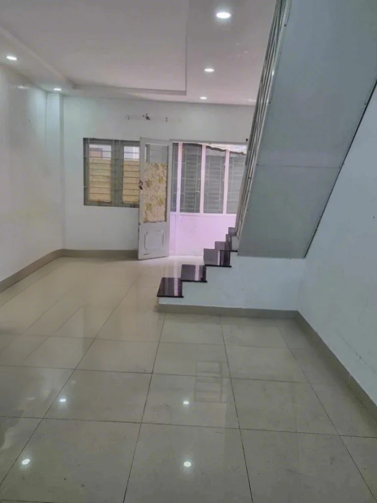 Nhà Quận 3, 3 Tầng, 36m2, 2PN, Hẻm 3m, Nguyễn Đình Chiểu - Giá 5.5 Tỷ