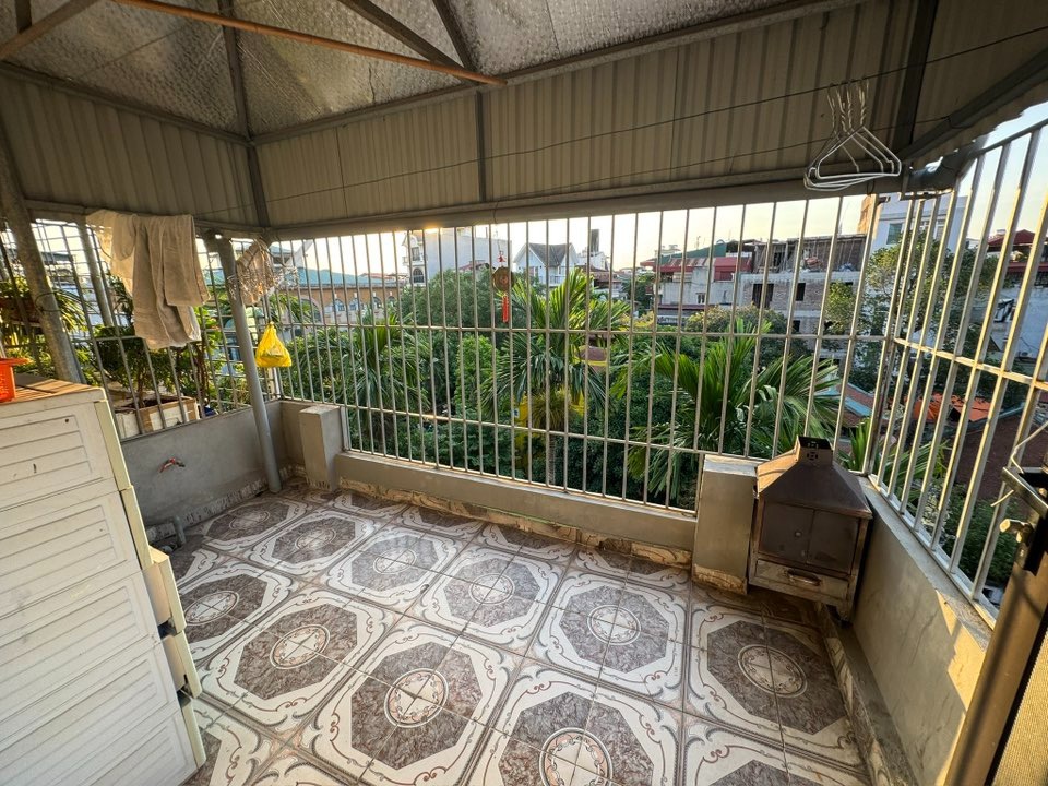 Cổ Nhuế: Bán nhà 25m², 4 tầng, Ô Tô Đỗ Cửa, Giá 6.9 tỷ